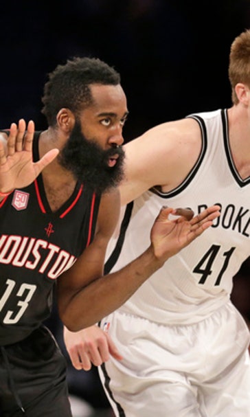 Harden's 12th triple-double helps Rockets end 2-game skid (Jan 15, 2017)